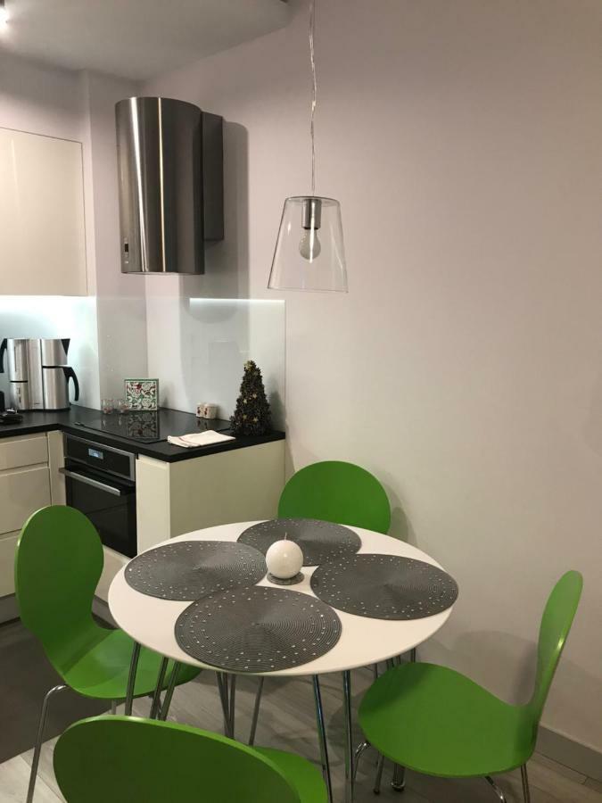 Apartament Z Ogrodem Polanica-Zdrój Eksteriør billede